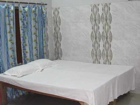 Tripathi Paying Guest House Варанаси Экстерьер фото